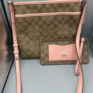 Coach crossbody w/wallet
